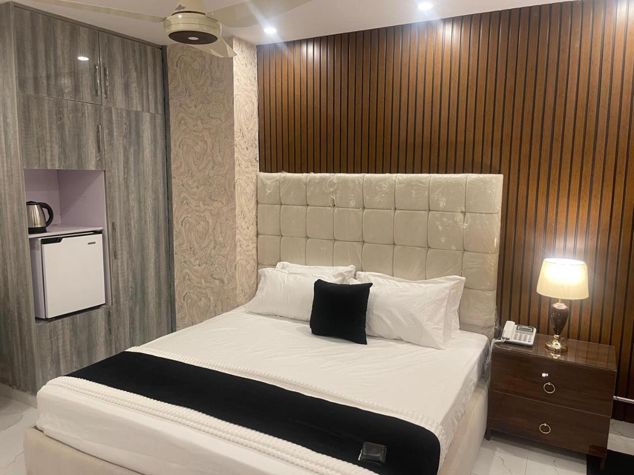 Hotel Croydon International Rawalpindi Luaran gambar