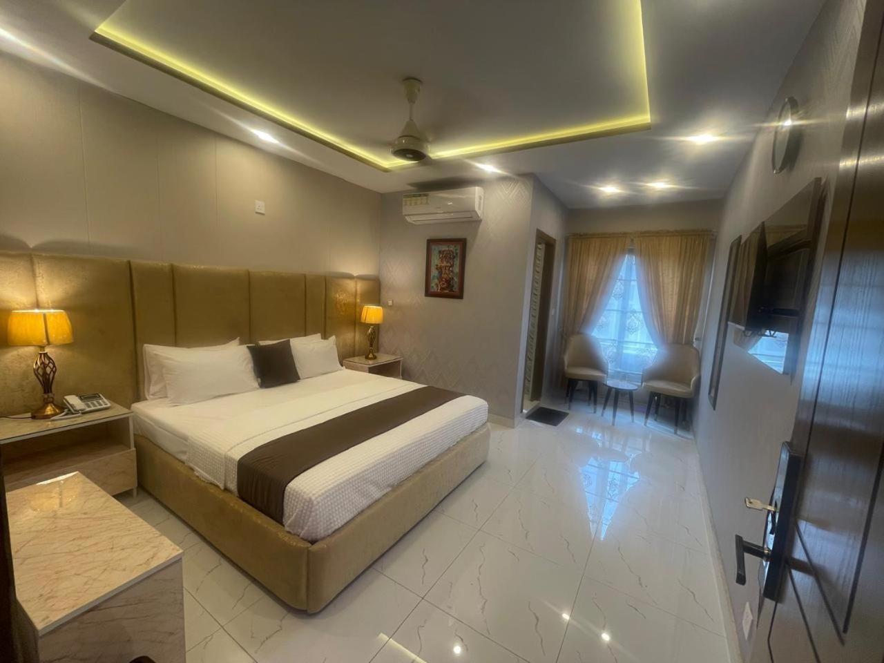 Hotel Croydon International Rawalpindi Luaran gambar